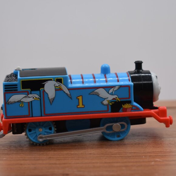 Thomas & Friends Trackmaster Motorized Train Engine Seagulls Birds 2013 Mattel - Picture 5 of 9